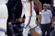 乐鱼体育官网-43分36分35分，雷霆你太狠了，又创造80年NBA独一无二的纪录